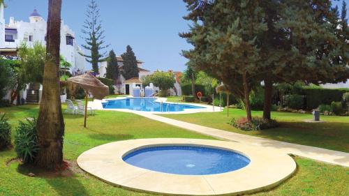 Poolbereich mit Kinderpool