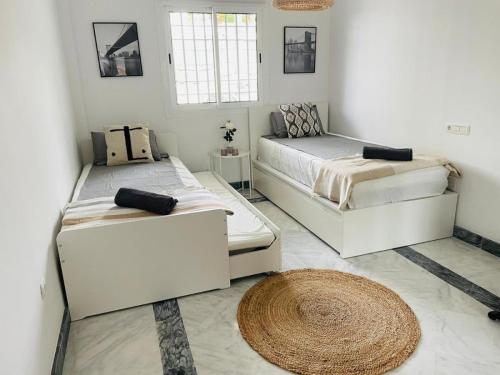 Additional sleeping area with pull-out bed