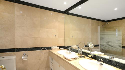 Zweites Badezimmer