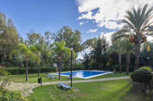 Communal garden with swimming pool