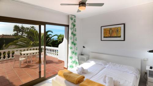 Hauptschlafzimmer mit Terrasse und Meerblick